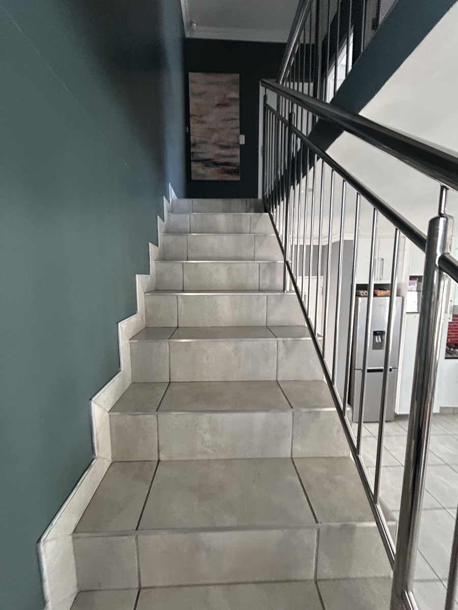 3 Bedroom Property for Sale in Nahoon Valley Park Eastern Cape